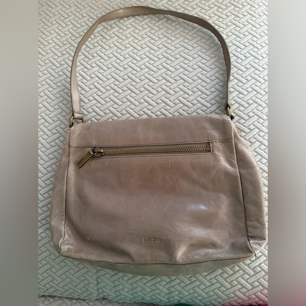 HOBO International Gray leather fold over kiss lock bag - Picture 5 of 5